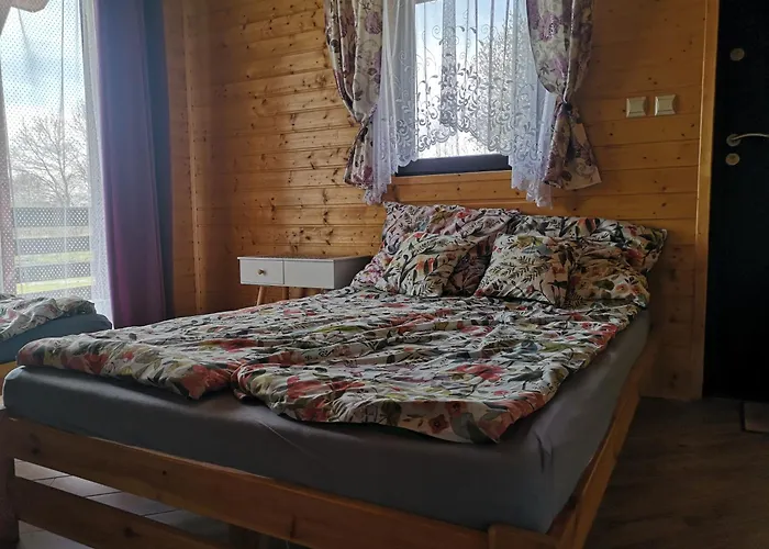 Sakura Habitación en casa particular Bobolin